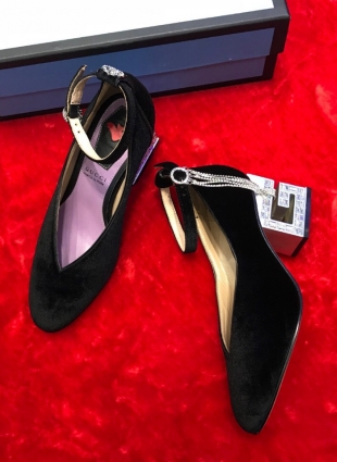Gucci shoes black