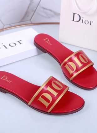Christian Dior step-ins red