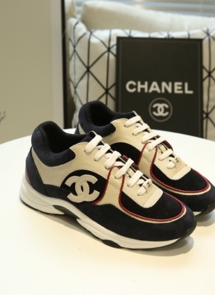 Chanel sneakers ivory and black