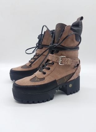 Louis Vuitton boots beige