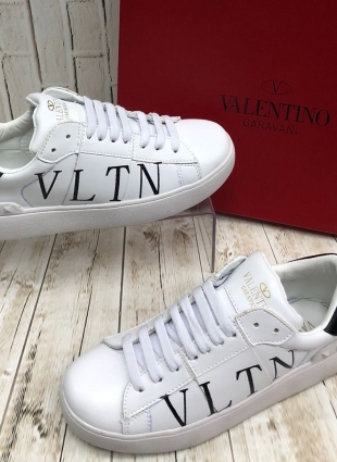 Valentino sneakers white