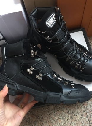 Gucci boots black