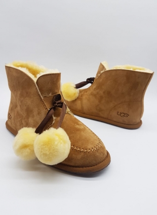 UGG brown