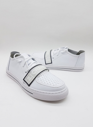 Chanel sneakers white