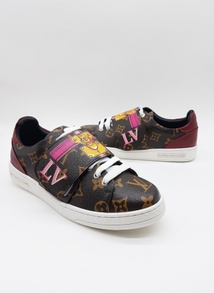 Louis Vuitton sneakers brown