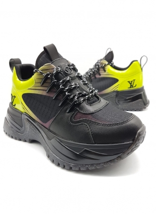 Louis Vuitton sneakers black