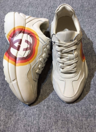 Gucci sneakers ivory