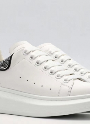 Alexander McQueen sneakers white and black