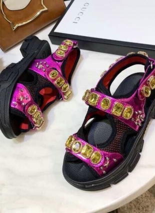 Gucci sandals black and pink