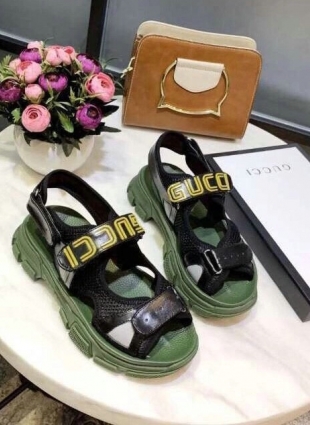 Gucci sandals black and green