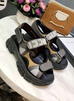 Gucci sandals multicolored