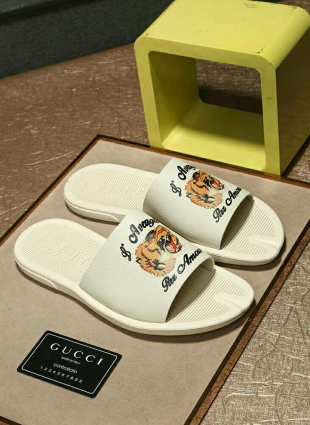 Gucci slippers white