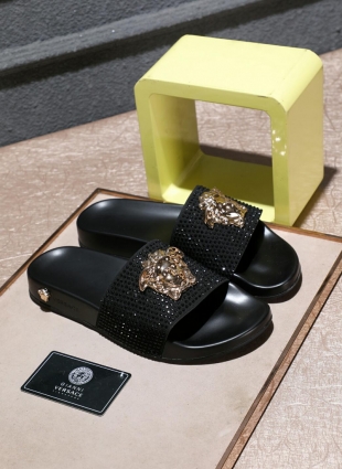 Versace slippers black