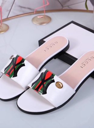 Gucci step-ins white