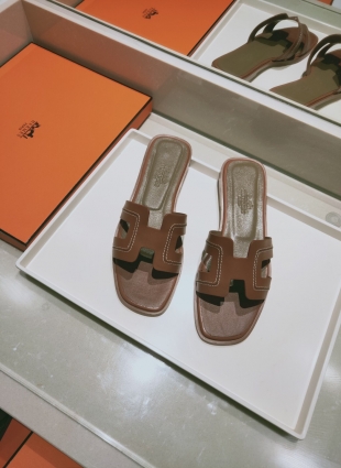 Hermès step-ins brown