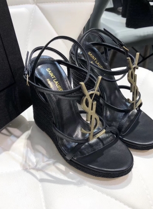 Yves Saint Laurent sandals black