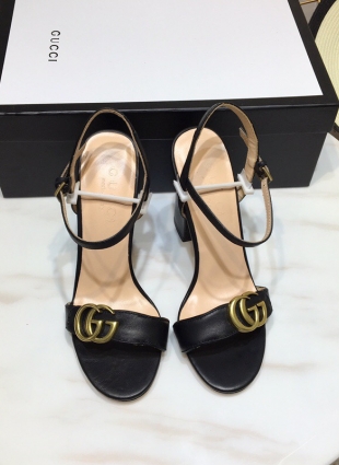 GG sandals