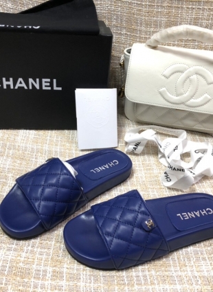 Chanel slippers dark blue