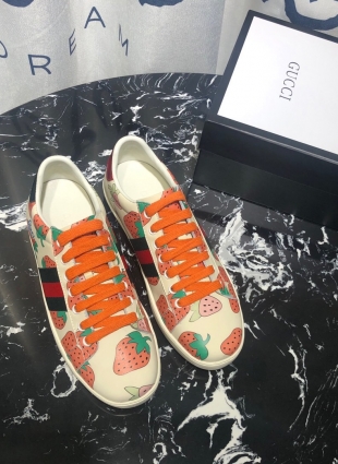Gucci sneakers multicolored