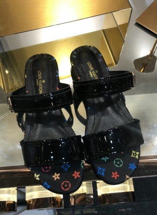 Louis Vuitton step-ins black