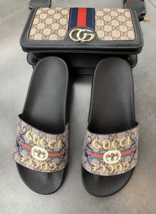 Gucci slippers multicolored