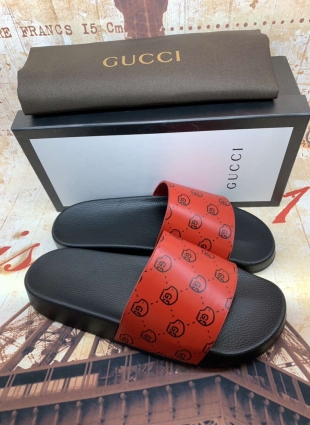 Gucci slippers red