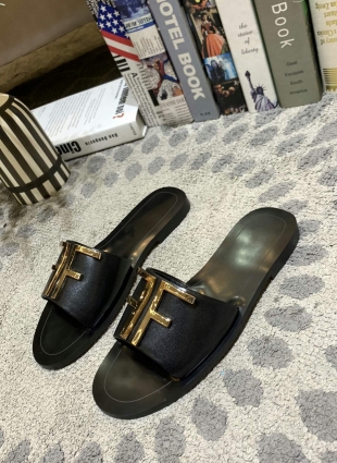 Fendi step-ins black