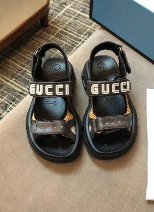 Gucci sandals multicolored