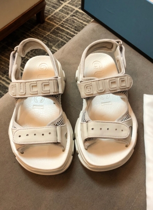 Gucci sandals ivory
