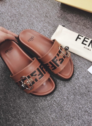 Fendi step-ins brown