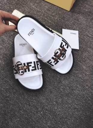 Fendi step-ins white