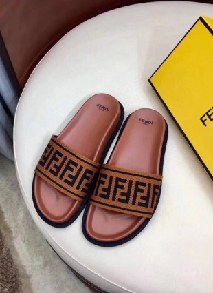 Fendi step-ins brown