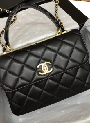 CHANEL bag
