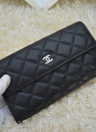 Chanel wallet
