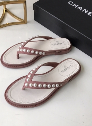 Chanel step-ins pink