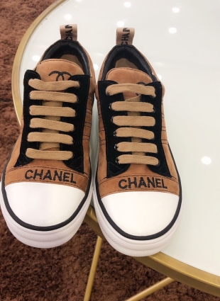 Chanel sneakers brown