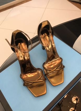 Yves Saint Laurent sandals bronze