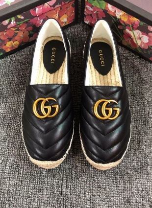 GG shoes