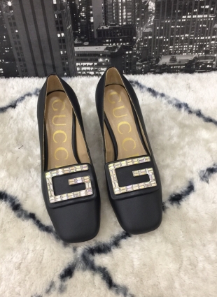 Gucci shoes black