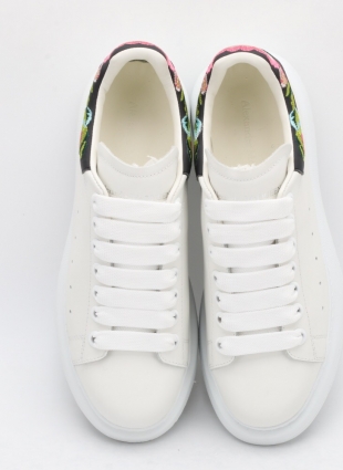 Alexander McQueen sneakers white and black