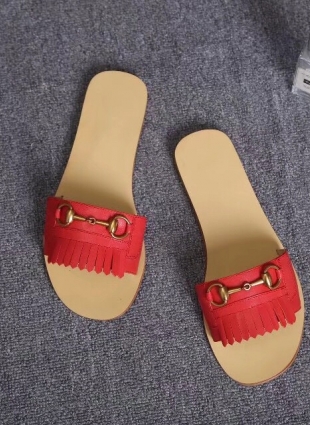 Gucci step-ins red