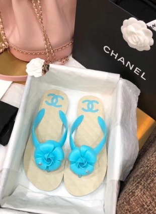 Chanel step-ins blue