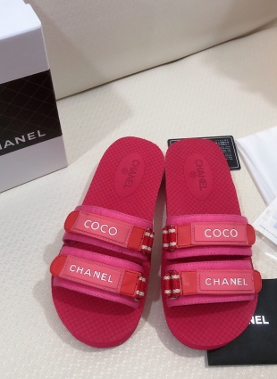 Chanel step-ins pink