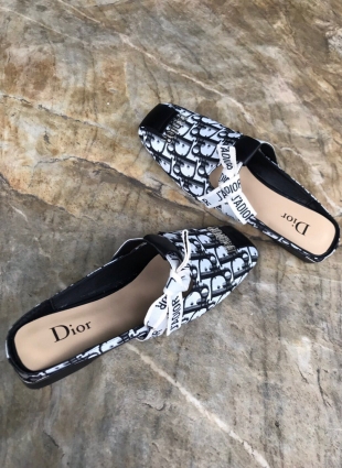 Christian Dior shoes black and white