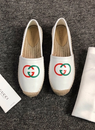 Gucci shoes white