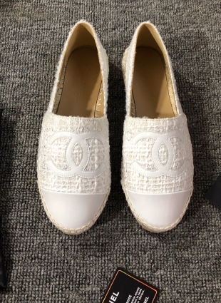 Chanel shoes white
