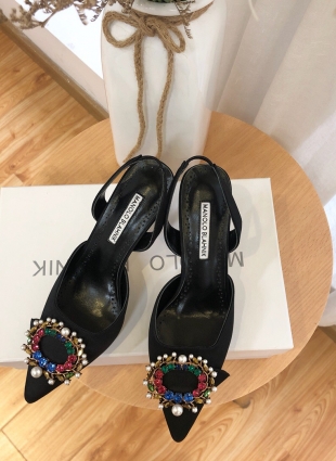 Manolo Blahnik shoes black