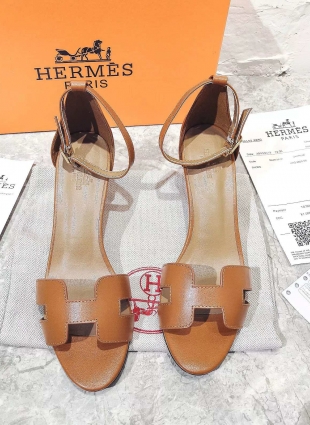 Hermès sandals brown
