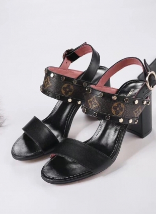 Louis Vuitton sandals brown and black