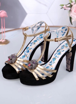 Gucci sandals black and gold